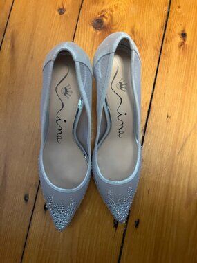 Nina Nalia Mesh Pointed Toe Size 9 Pumps